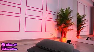 VanesaSimon - Porn Video [Bongacams]: seductive assets, dynamic broadcaster, heavenly allure