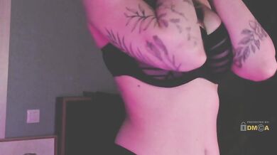 eva-adamova - Porn Video [Bongacams]: radiant bust, online recording, exquisite chest