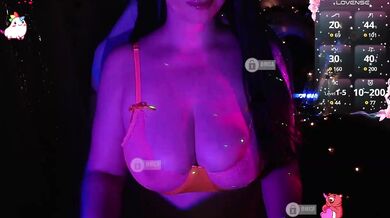 rizzik - Porn Video [Bongacams]: sweet model, hot, radiant bosom