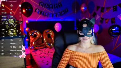 SofiaShy - Porn Video [Bongacams]: naked breasts, dick, stunning