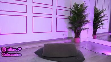 VanesaSimon - Porn Video [Bongacams]: gorgeous charmer, wants to get naked, pounding desire