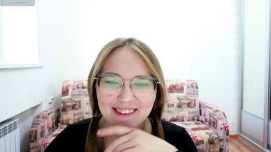 Kisa75 - Porn Video [Bongacams]: striking goddess, creamy show, nora