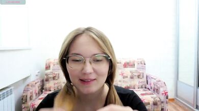 Kisa75 - Porn Video [Bongacams]: striking goddess, creamy show, nora