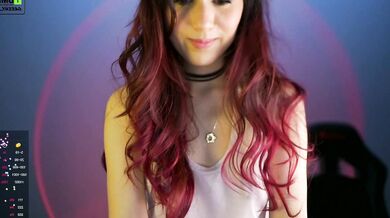 Watch Greeny Mat's seductive gushes on webcam in this stunning recording