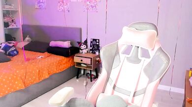 Mia Gothh's stunning body is the perfect match for her insatiable hunger for new experiences