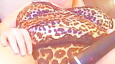 Watch Melinastarr's big ass bounce as she gets her pussy pounded in doggy-style while squirting in orgasmic delight!