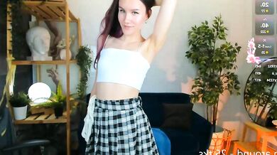 Clare__Florence twerks, camel-toe, and toys her tight pussy with new-cheapest-privates-interactive-