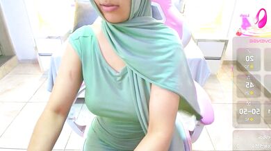 Aida_Farhat's tight arab ass gets a creampie after a steamy deepthroat session with her favorite toy