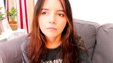 Raychell_Black's Mesmerizing Temptation: Sultry desires for Perfectly Shaped Pussy and a Big Dick