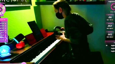 Artofsweet's sexy cosplay strip dance and finger play will make you cum