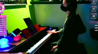 Artofsweet's sexy cosplay strip dance and finger play will make you cum