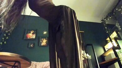 Watch the ultimate art of seduction: a mesmerizing stream of seduction and surrender with the ultimate art of bmwm5f90