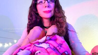 Nice Boobs & Talented influencer go wild with deepthroat action on Galactica