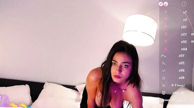 Floretina2004 - The most beautiful rump ever exposed in a public place