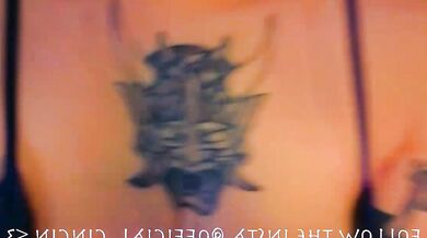 Miacanela_Xo gives a steamy handjob with her tiny hands and hairy muff