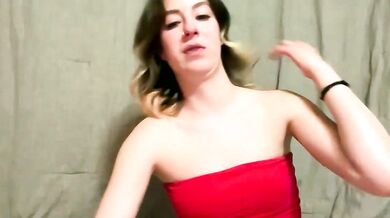 Katy Starr's Live Recording: A captivating glute display!