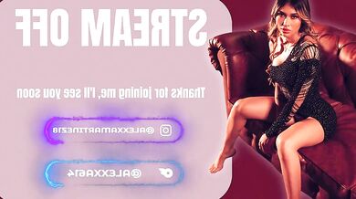 Abril_W18 - Sexy queen gets nude in a steamy stream