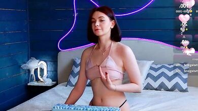 Watch Esesia's hot body tease and tantalize in sensual sensuality