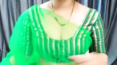 Goldiwets' Indian private show - a sexy milf strips, teases, and gets her feet and mouth satisfied on camera!