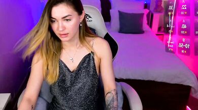 Watch Miliburns - Energetic Live Stream Recording with Naked Action