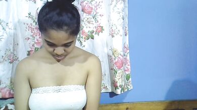 phanie77 - Porn Video [Cam4]: energetic personality, enthusiastic broadcaster, sculpted physique