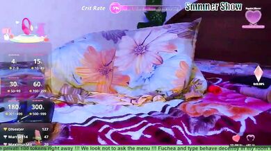 Raisin - Porn Video [Bongacams]: striking goddess, popular internet personality, gorgeous silhouette