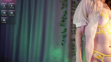 Diana-Dii - Porn Video [Bongacams]: curvaceous hips, captivating performer, elegant rear