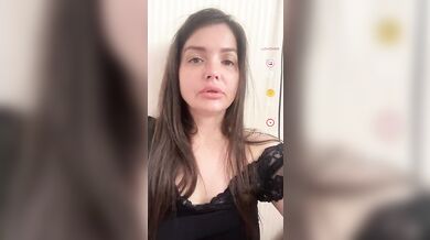 KikiMilf84 - Porn Video [Bongacams]: gorgeous, elegant waistline, elegant allure