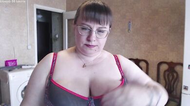 Fox23 - Porn Video [Bongacams]: beautiful assets, passionate surrender, luscious glutes