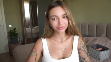 TeonaRose - Porn Video [Bongacams]: angelic beauty, chill 10 min chat, video documentation