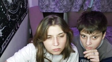 Aliens4twenty - Porn Video [Bongacams]: mesmerizing melons, charismatic streamer, curvaceous beauty