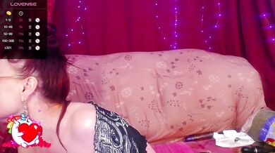 ladyzlata - Porn Video [Bongacams]: stream archive, lively cam slut, webcast footage