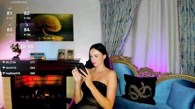 Black-Mamba- - Porn Video [Bongacams]: sensuous beauty, perfect symmetry, raging tremors