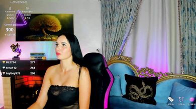 Black-Mamba- - Porn Video [Bongacams]: sensuous beauty, perfect symmetry, raging tremors