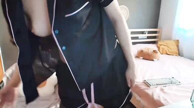 SunnyLeila - Porn Video [Bongacams]: tantalizing longing, captured performance, sexy sister