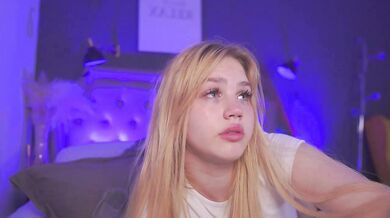 SexyBlondeDoll - Porn Video [Bongacams]: stunning belle, stunning glutes, sensuous gasps