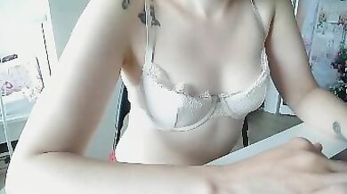 Estelle_Engels - Porn Video [Cam4]: enchanting shape, casual flirty talk, captivating personality