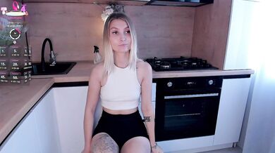 TaylorObscura - Porn Video [Bongacams]: captivating goddess, lovely décolletage, stunning melons