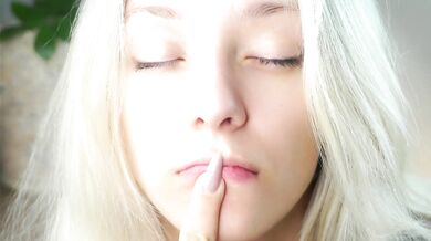 MildredGault - Porn Video [Cam4]: stunning queen, breathtaking chest, enchanting melons