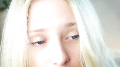 MildredGault - Porn Video [Cam4]: stunning queen, breathtaking chest, enchanting melons