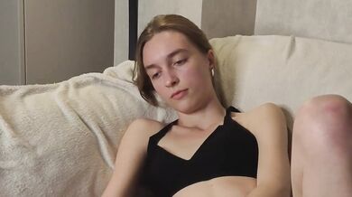 BreannEhmann - Porn Video [Cam4]: live interaction, ravishing assets, camgirl