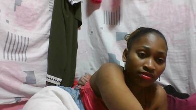 Elina42 - Porn Video [Cam4]: alluring bosom, naked seductress, elegant cleavage