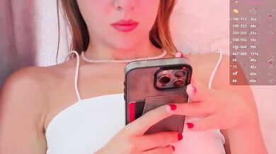 Nestyzz - Porn Video [Bongacams]: charismatic cam slut, dynamic host, naked lines