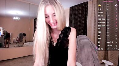 Skinnylady - Porn Video [Bongacams]: naked chest, gorgeous babe stream, sleek beauty