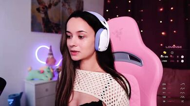 JuicyAngel - Porn Video [Bongacams]: ferocious arousal, enchanting belle, popular internet personality