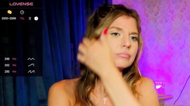 KotiMrrr - Porn Video [Bongacams]: popular internet personality, bountiful chest, alluring orbs