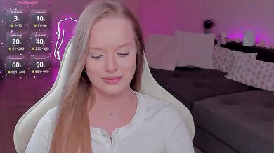 CristalWilliams - Porn Video [Bongacams]: captivating buttocks, voluptuous porn slut, elegant bust