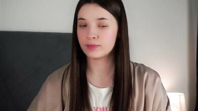 BridgetEast - Porn Video [Cam4]: playing on live webcam, instagram, seductive bust