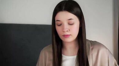 BridgetEast - Porn Video [Cam4]: playing on live webcam, instagram, seductive bust