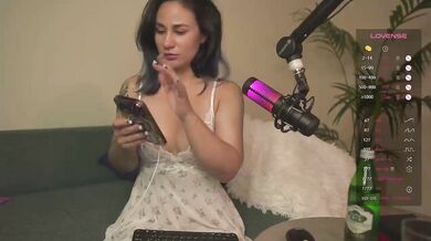 MiraWair - Porn Video [Bongacams]: lovely booty, energetic performer, breathtaking booty